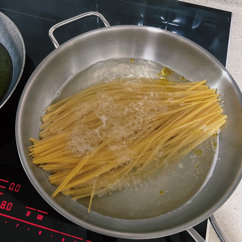 Công thức mì pasta tôm chuẩn vị Ý cực dễ làm ngay tại nhà-4