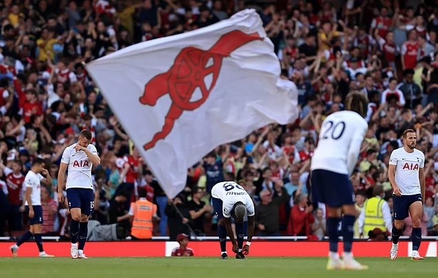 Arsenal - Tottenham: Derby London hay nhất trong 50 năm qua?-4