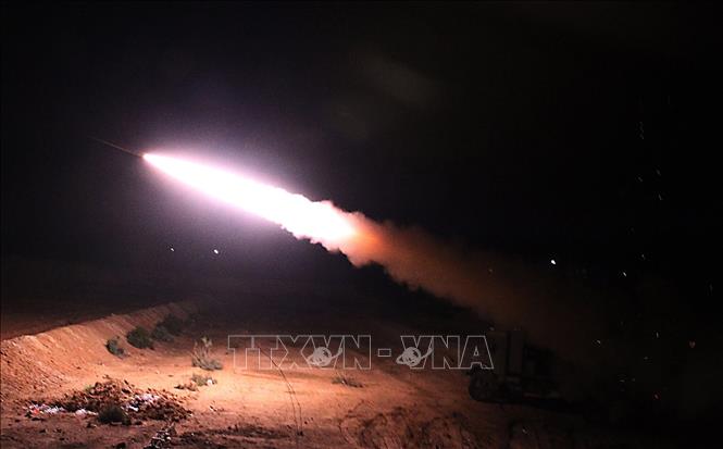 Căn cứ quân sự Mỹ tại Syria bị bắn rocket-1