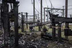 Ukraine hối thúc phương Tây khẩn cấp giúp khắc phục mạng lưới điện-img