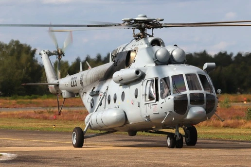 Ukraine nhận thêm trực thăng, pháo tự hành từ các đồng minh phương Tây-cover-img