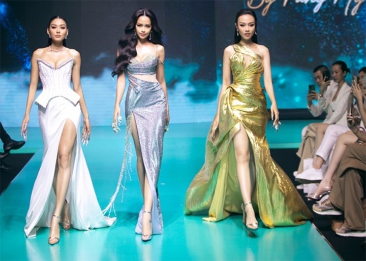 Top 3 Hoa hậu Hoàn vũ Việt Nam 2022 đọ thần thái khi cùng diễn vedette-2