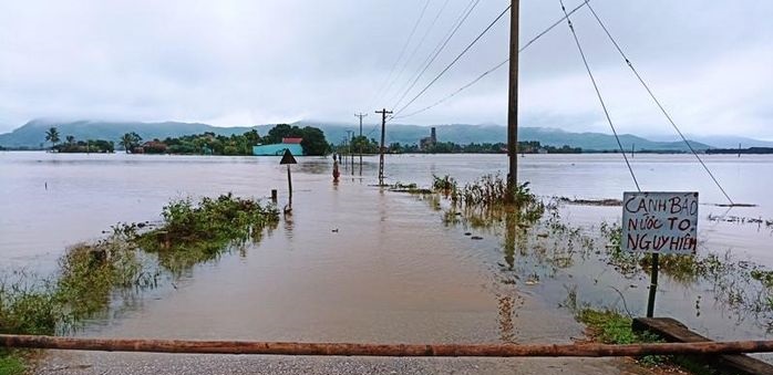 Hồ Yên Mỹ xả lũ, gần 200 hộ dân ở Thanh Hoá chịu cảnh ngập lụt-4