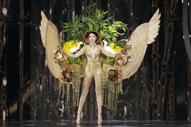 Những bộ trang phục văn hóa dân tộc ấn tượng tại Miss Grand Vietnam 2022-5