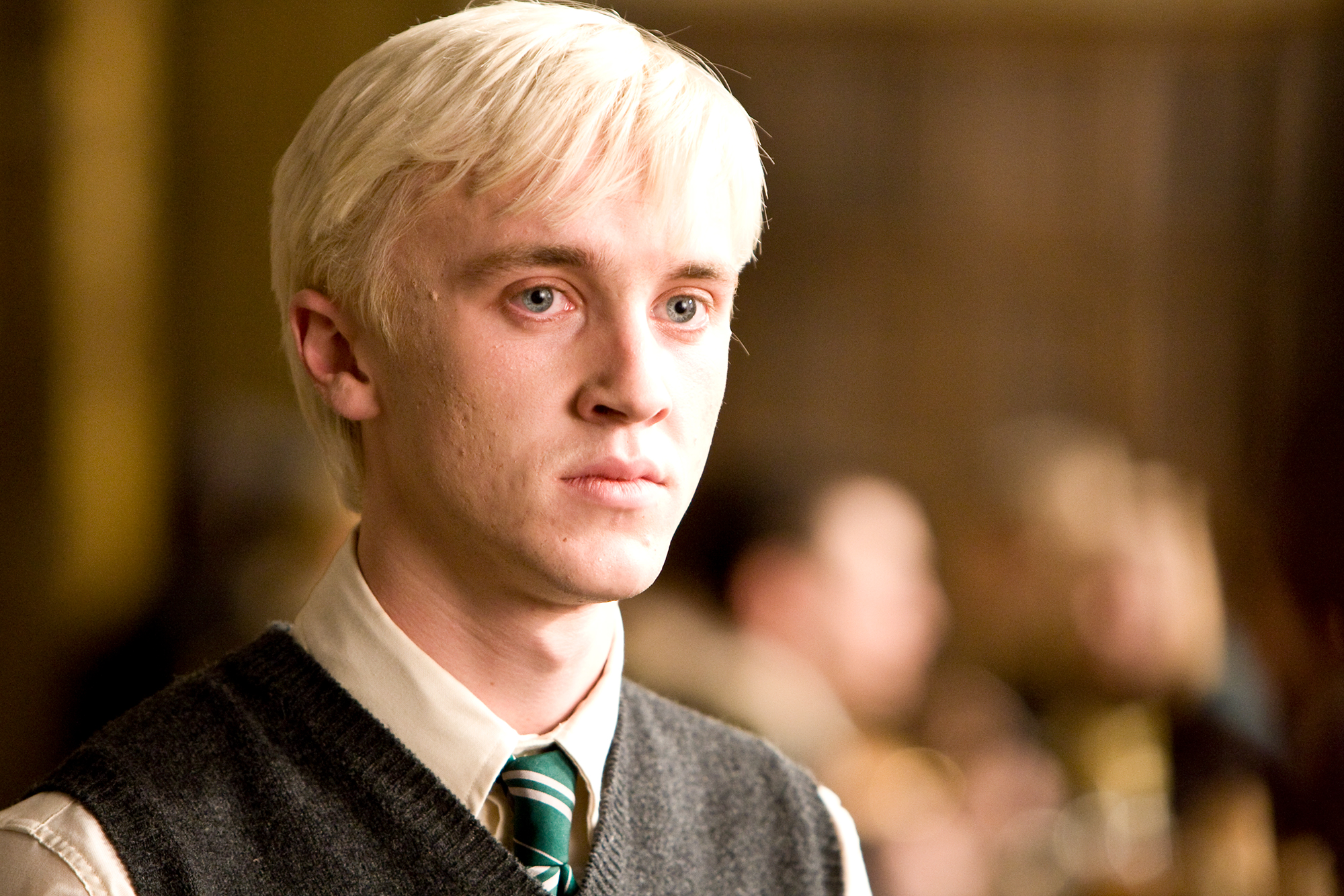 Loạt chi tiết khó chấp nhận ở Harry Potter phần mới nhất: Hình tượng nam chính khác lạ hoàn toàn-4