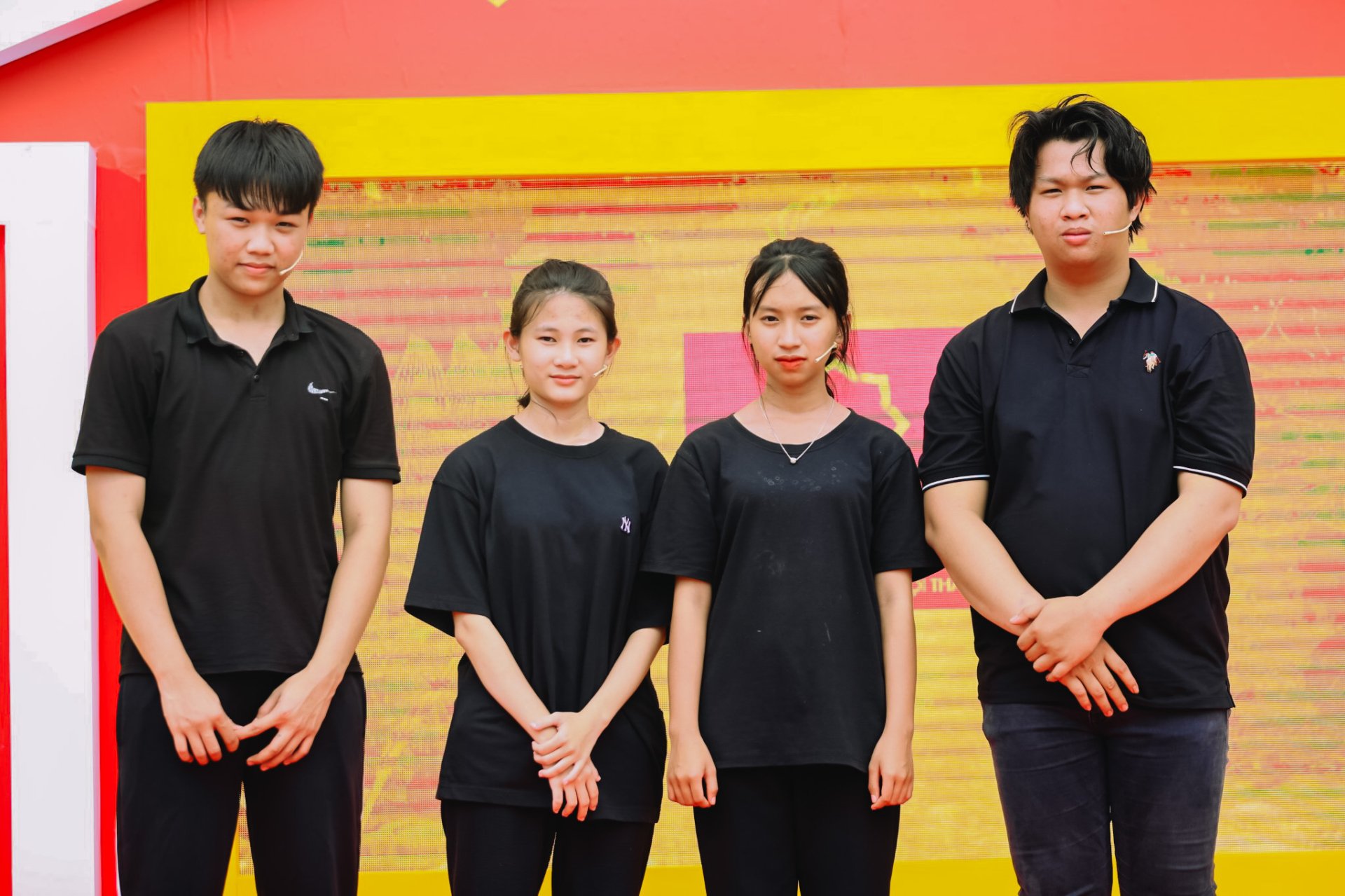 Mái ấm gia đình Việt: Quốc Thuận, Kyo York hợp sức mang về tổng 90 triệu đồng tiền thưởng cho các gia đình khó khăn-6