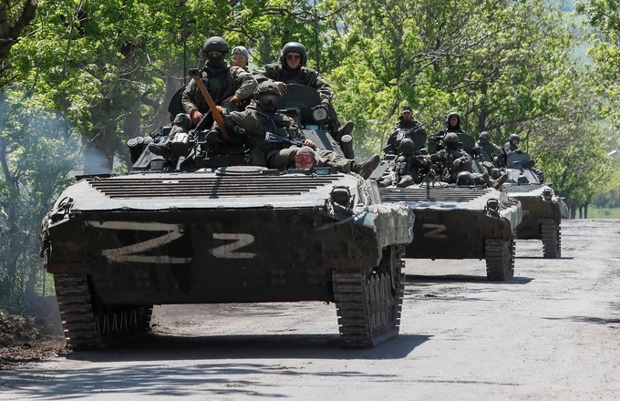 Ukraine rơi vào "chảo lửa" khi cố xuyên thủng phòng tuyến ở Lugansk-1