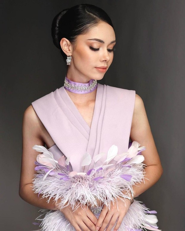 Vẻ đẹp lai Pháp cuốn hút của Hoa hậu Hoàn vũ Campuchia-12