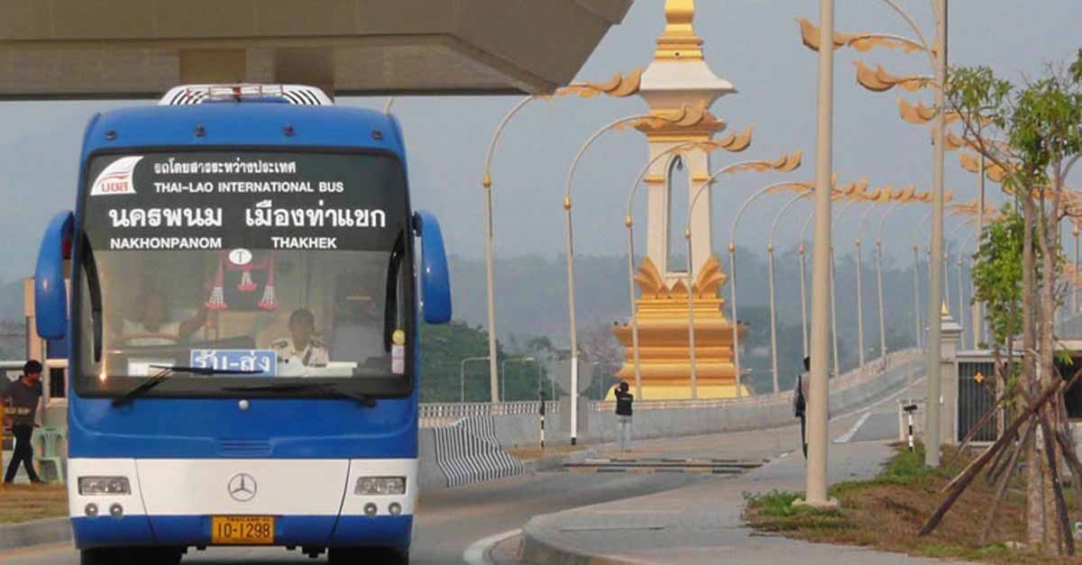 Sắp có tuyến bus nối Việt Nam - Lào - Thái Lan-1