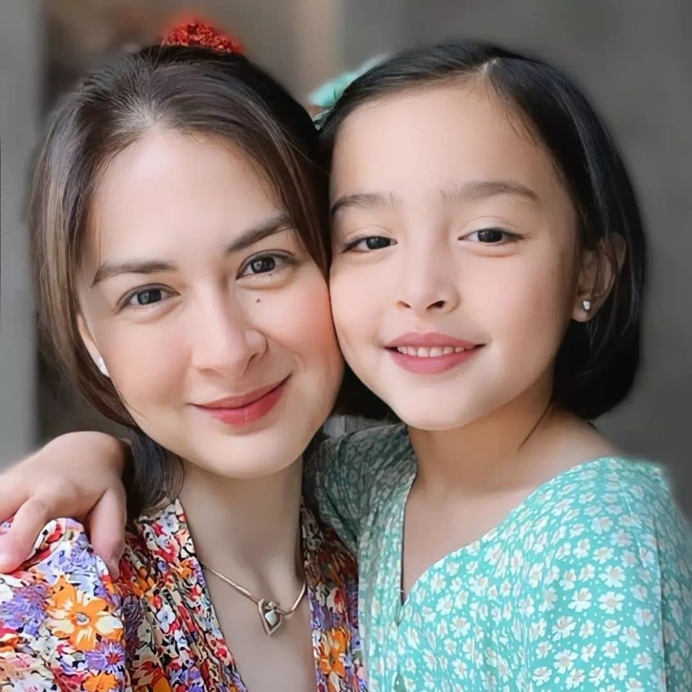 Hai nhóc tì "đáng đồng tiền bát gạo" của mỹ nhân đẹp nhất Philippines-7
