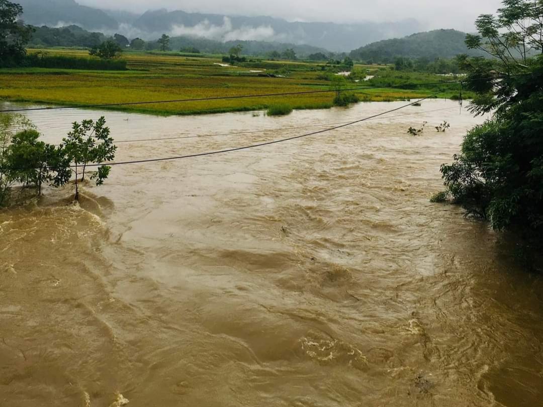 Thanh Hóa: Nhiều điạ phương bị ngập, nhiều tuyến đường bị chia cắt do mưa lớn-2