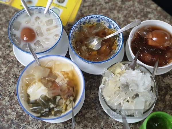 Sài Gòn quán: Tiệm đồ ngọt Tường Phong khu người Hoa, bán gần 50 món với đậu hủ dừa khiến khách mê mẩn-5