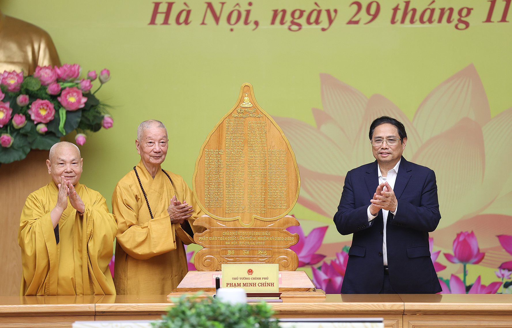 Giáo hội Phật giáo chung tay xây dựng đất nước hòa bình, hùng cường, thịnh vượng, nhân dân ấm no, hạnh phúc-4