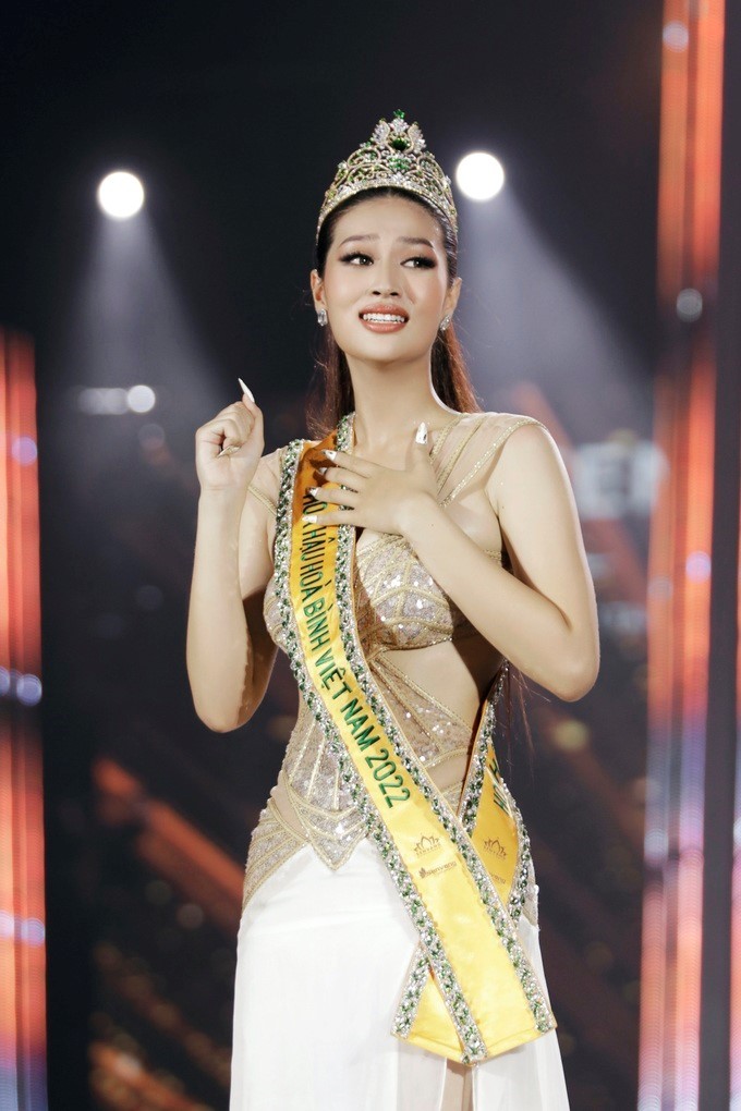 Chiêm ngưỡng nhan sắc Hoa hậu Hòa bình Việt Nam 2022-1