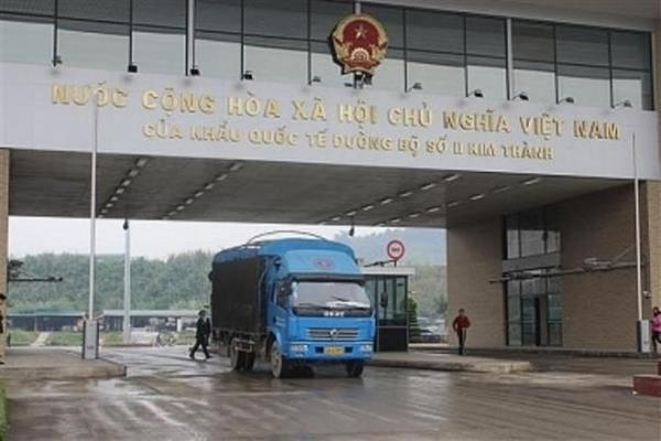 Phát hiện virus SARS-CoV-2 trên sản phẩm nhập khẩu từ Việt Nam, Trung Quốc lại ngừng thông quan cửa khẩu Kim Thành II-1
