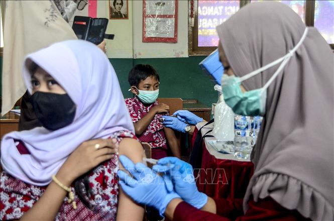 Indonesia thử nghiệm lâm sàng giai đoạn 3 vaccine ngừa COVID-19 nội-1