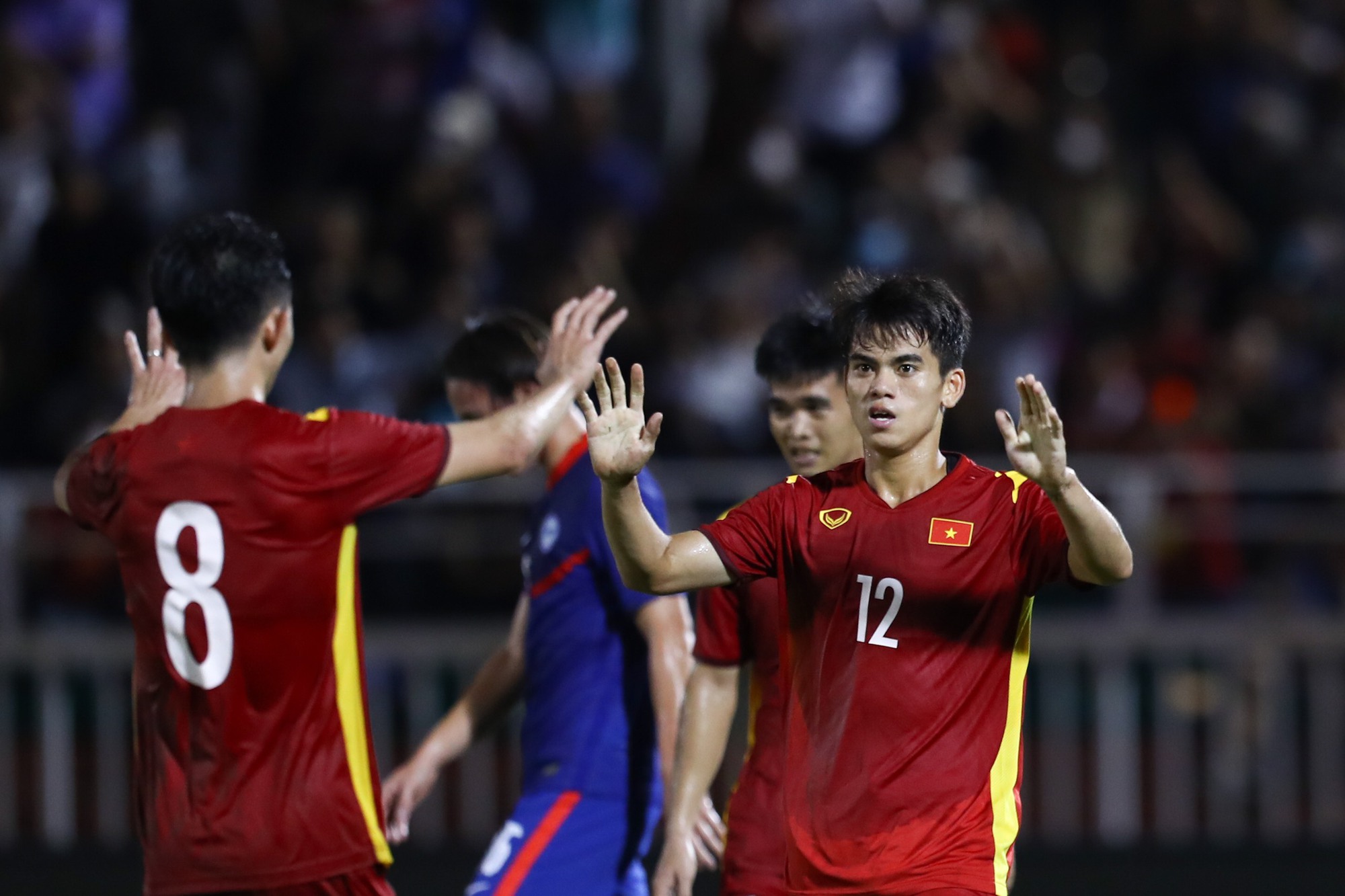 Ra mắt đại thành công, tương lai nào cho dàn sao trẻ Việt Nam ở AFF Cup?-3