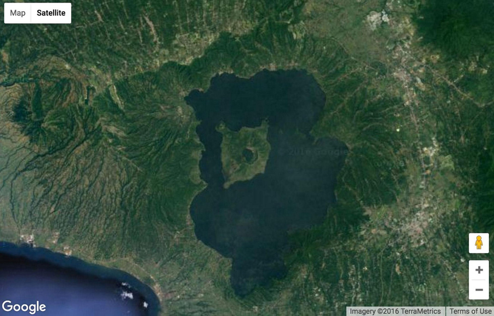 Lộ hình ảnh đảm bảo độc lạ Google Earth vô tình chụp được-1