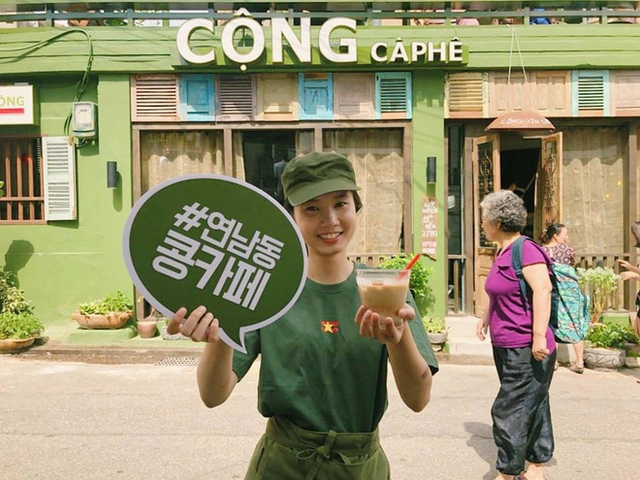 Những quán cà phê Việt "đem chuông đi đánh xứ người", khách hàng mê tít, xếp hàng để được thử-8