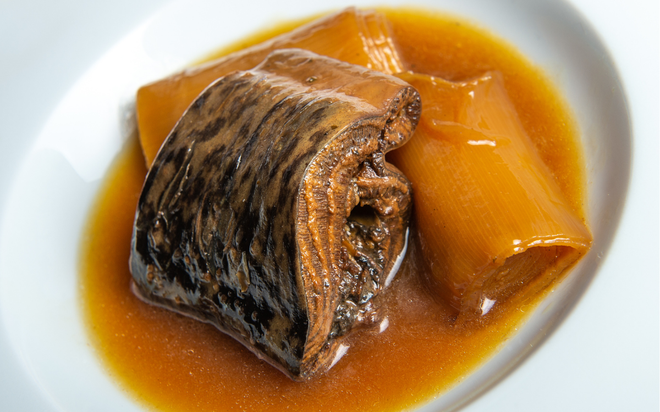 Cá mút đá - "Quái vật biển sâu" đốn tim thực khách vì vị thịt ngọt, giòn sựt quá đỉnh-3