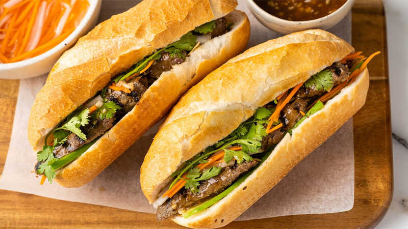 Bánh mì: Điểm nhấn độc đáo của ẩm thực đường phố Việt Nam-1