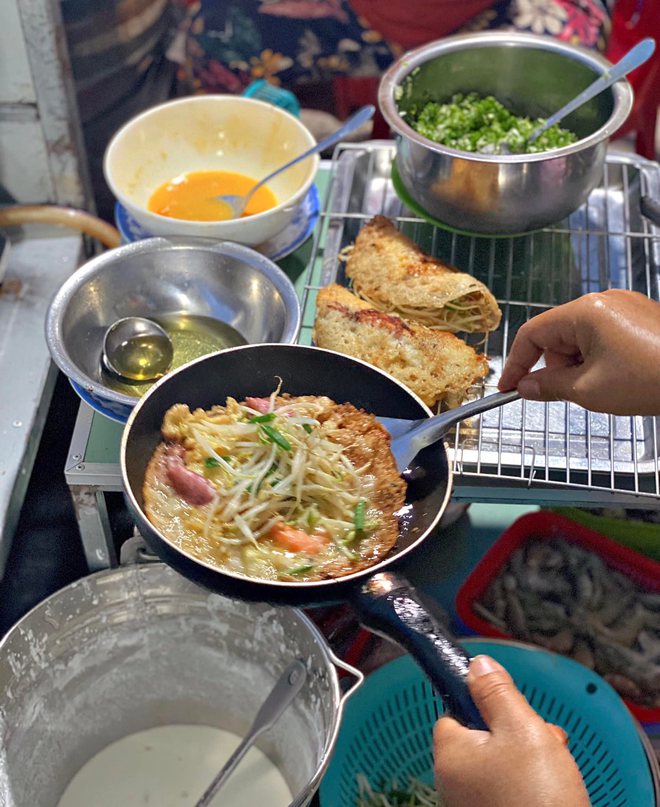 4 quán bánh căn ở Nha Trang cứ ăn là “dính”, người dân địa phương cũng khen tấm tắc-18