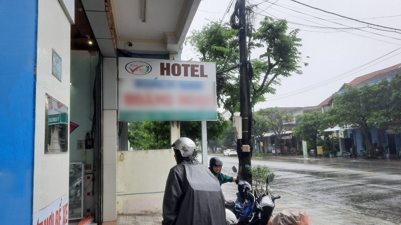 Bão Noru: Khách sạn, nhà nghỉ ở Quảng Nam ‘cháy phòng’ vì người dân thuê tránh bão-2