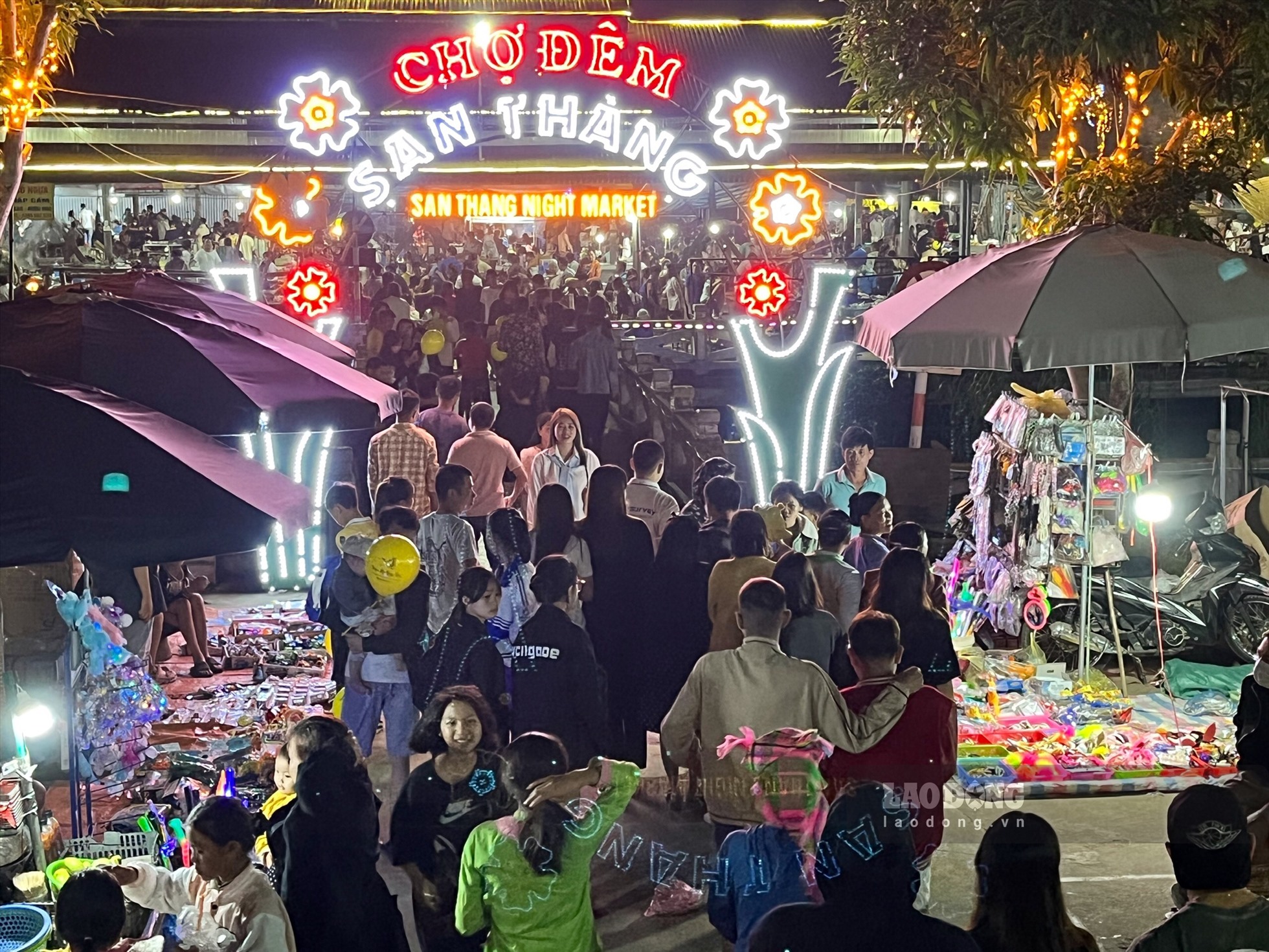 Sắc màu chợ đêm San Thàng nơi vùng Biên Lai Châu-1