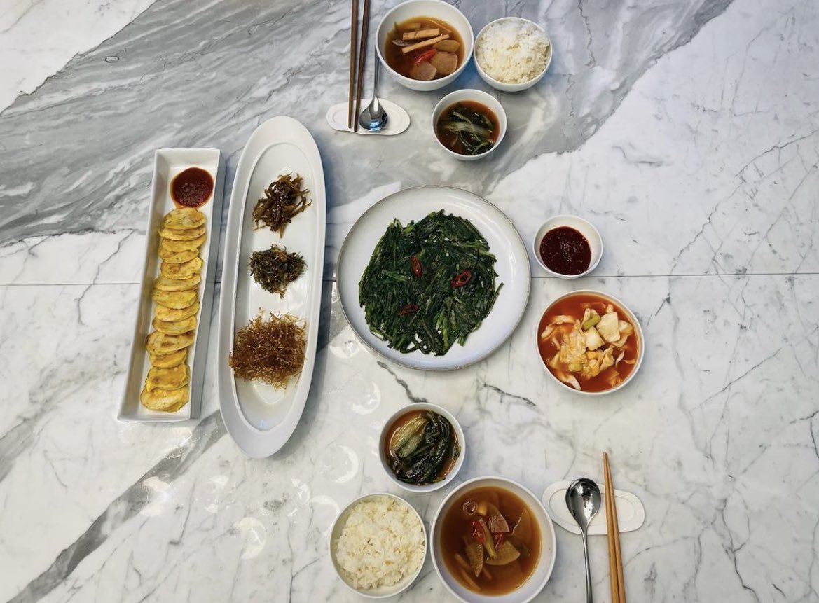 Điểm mặt những món ngon mà Son Ye Jin khoe tài nấu nướng-3