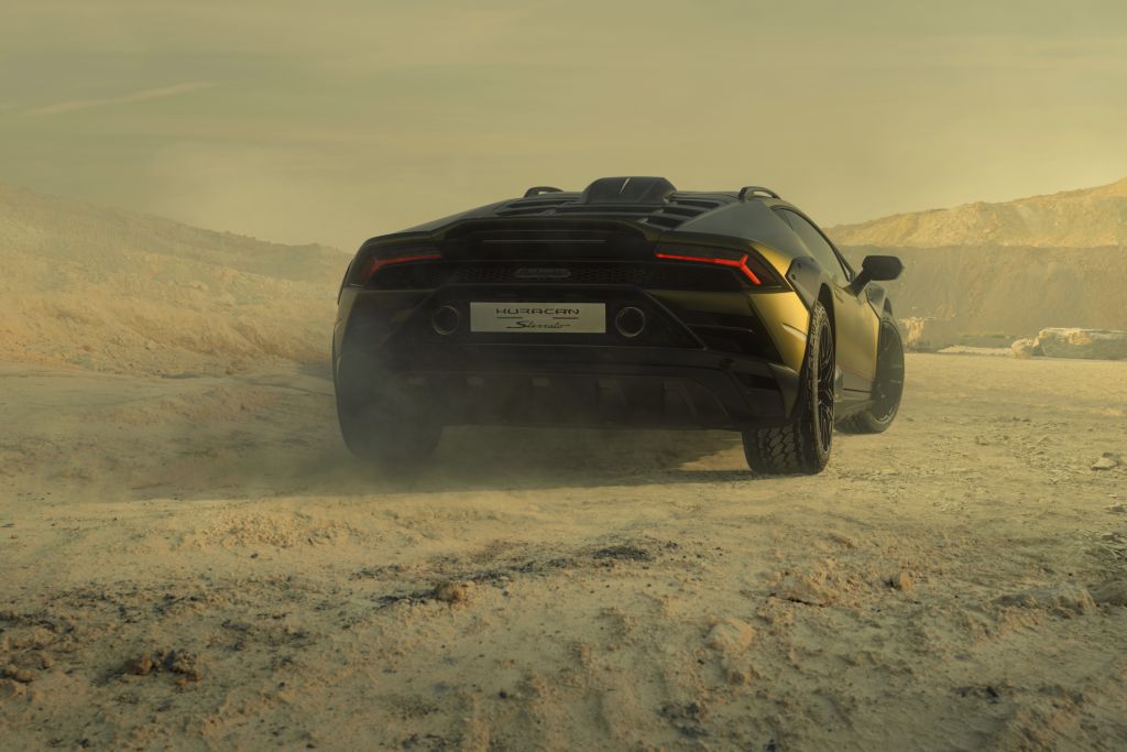 Siêu xe vượt địa hình Lamborghini Huracan Sterrato chính thức trình diện, bán giới hạn chỉ 1499 chiếc-8