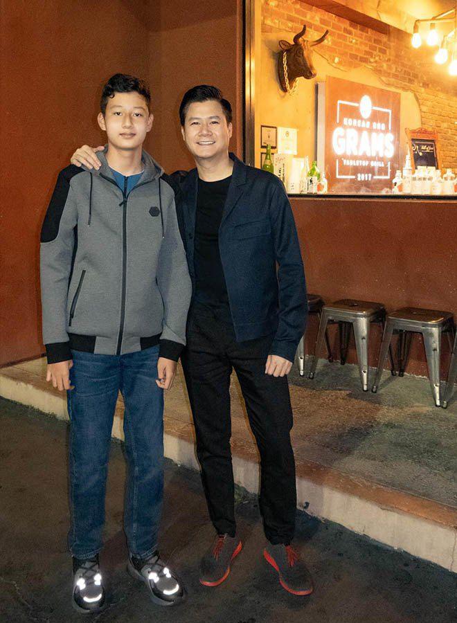 Con trai Jennifer Phạm và Quang Dũng về nước sau 2 năm ở nước ngoài, cao hơn mẹ Hoa hậu 1 cái đầu-6