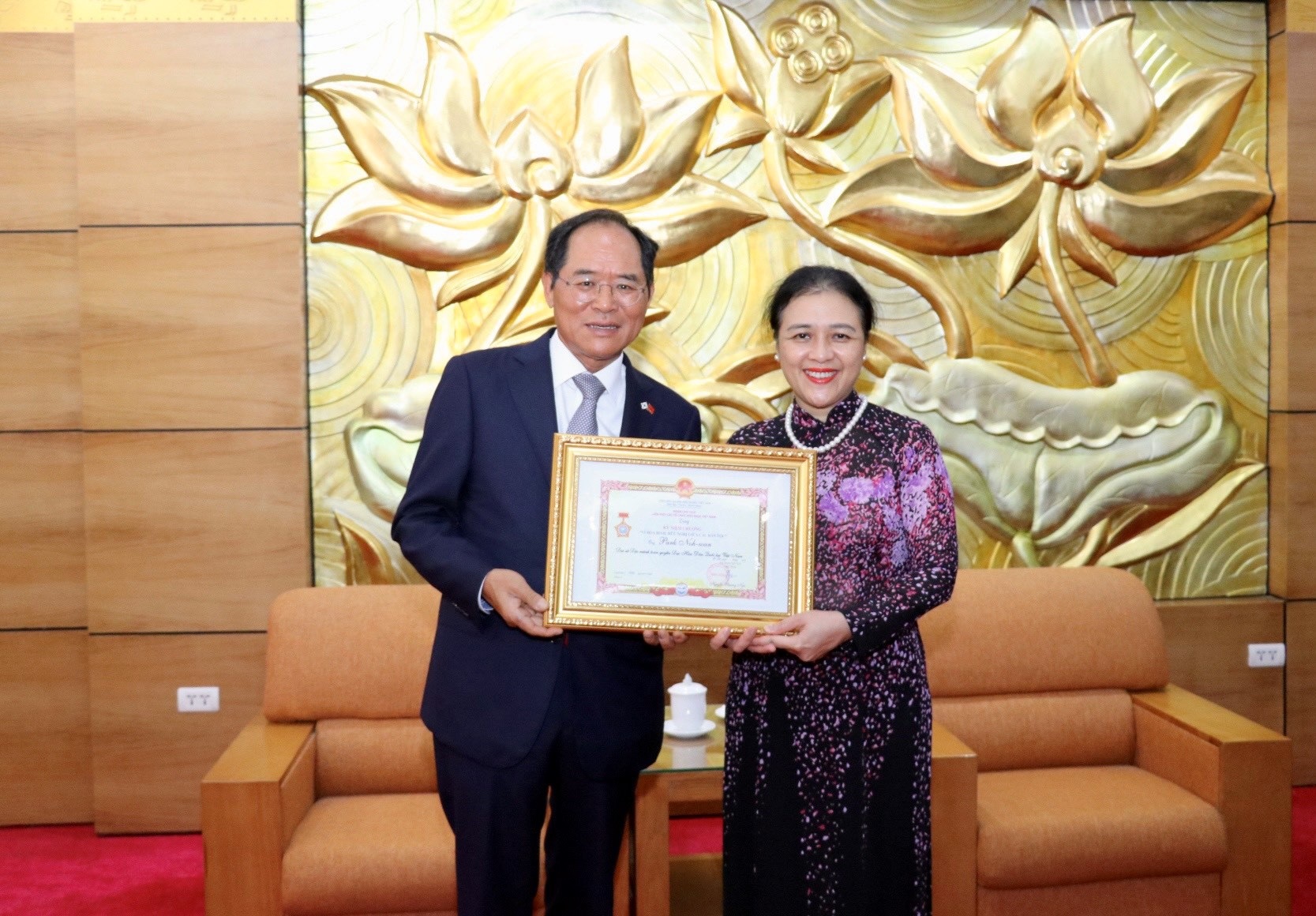 Đại sứ Hàn Quốc tại Việt Nam nhận Huân chương Hữu nghị-2