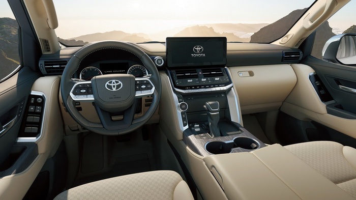 Toyota Land Cruiser LC300 tăng giá bán gần 100 triệu đồng-3