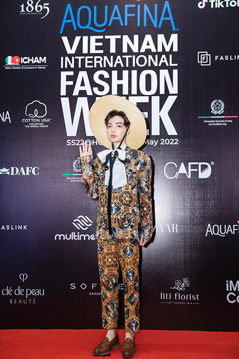 Tuần Lễ thời trang Thái Lan - chàng stylist lọt vào mắt xanh của camera quốc tế-8