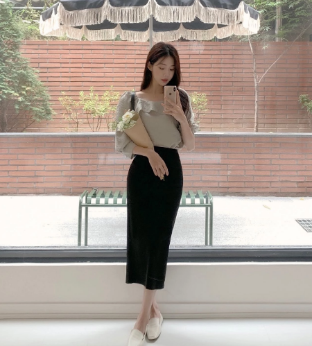 Cùng tăm tia ngay 10 cách diện chân váy bút chì từ phụ nữ Hàn để làm mới style công sở-4