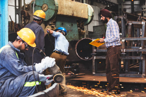 Ấn Độ công bố kế hoạch 1.200 tỷ USD với tham vọng thành ‘công xưởng thế giới’-1