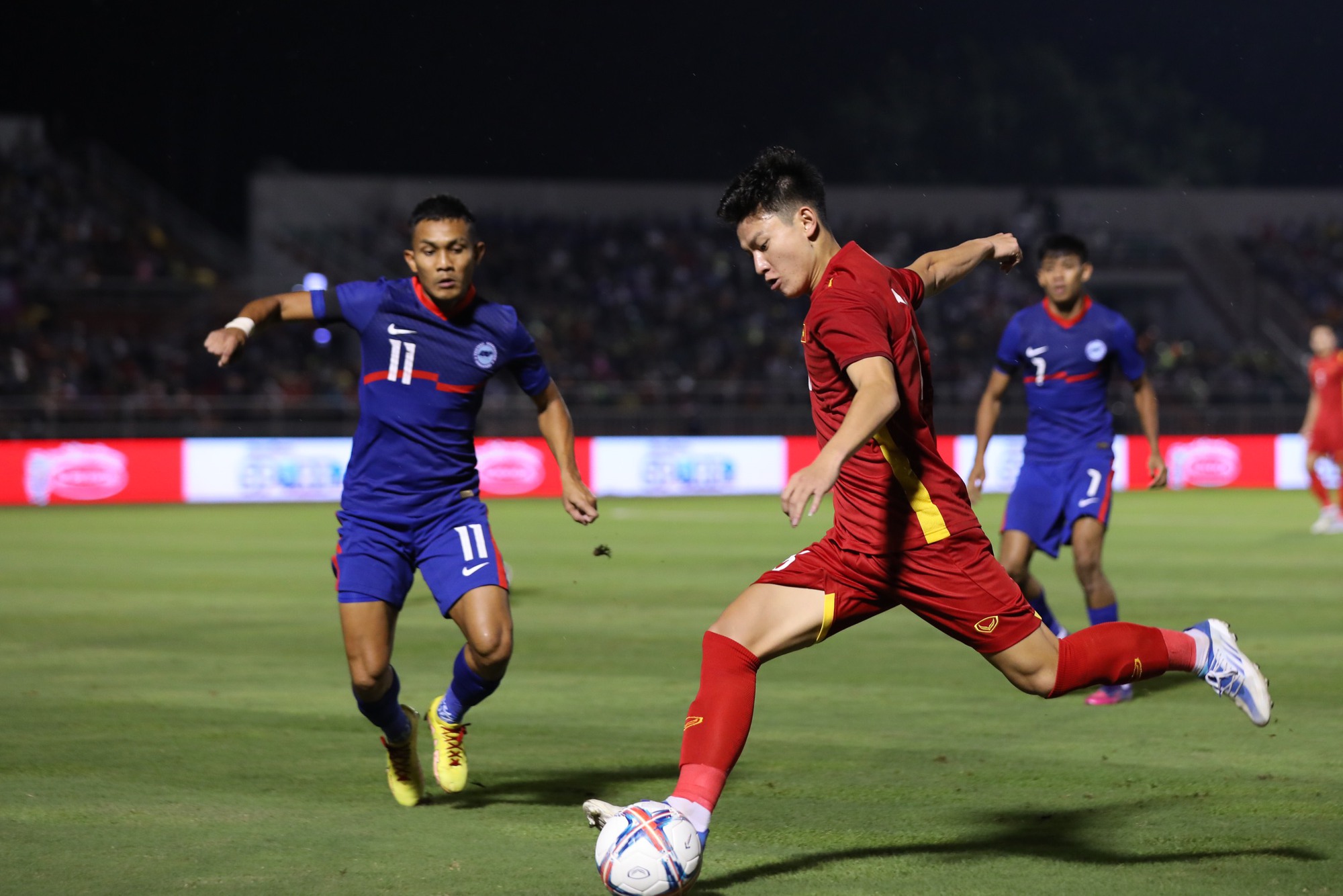Ra mắt đại thành công, tương lai nào cho dàn sao trẻ Việt Nam ở AFF Cup?-2