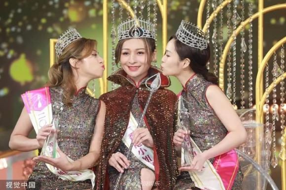 Nhan sắc tân Hoa hậu Hong Kong 2022 - ái nữ của tài tử TVB-5