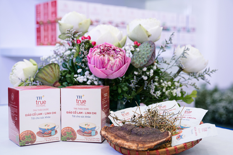 Nhà sáng lập Tập đoàn TH Thái Hương: Đưa tinh hoa thảo dược ngàn năm thành thức uống hằng ngày-4