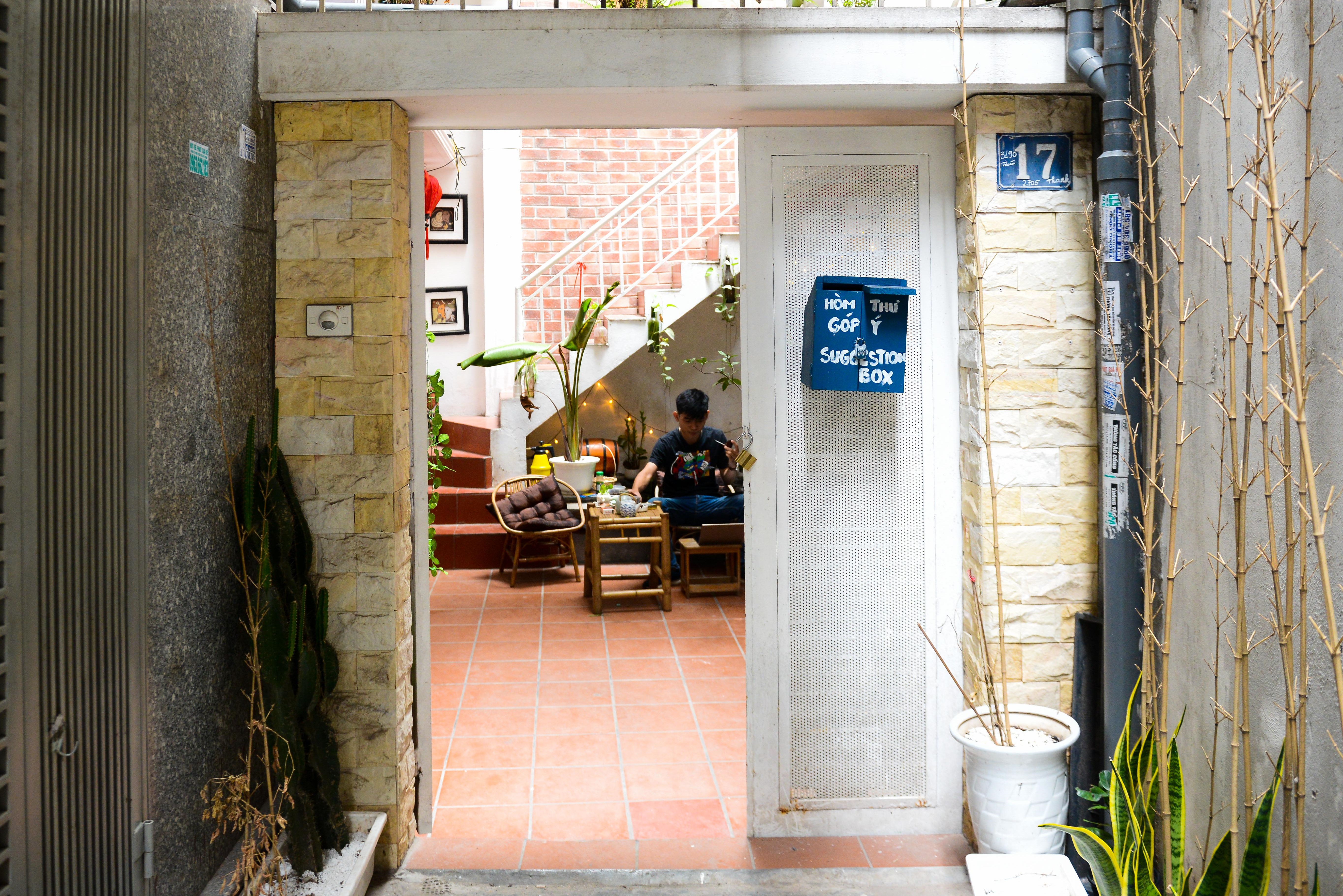 Trải nghiệm quán trà độc đáo bậc nhất Hà Nội: Khách đến tự phục vụ, tự trả tiền-1