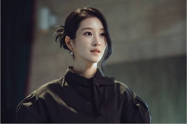 Màn tái xuất của Seo Ye Ji trong ‘Eve’: Liệu có ‘tẩy trắng’ thành công nhờ ngoại hình ấn tượng?-3