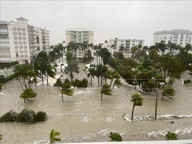 Bão Ian gây ngập lụt nghiêm trọng nhất trong 500 năm tại bang Florida, Mỹ-2