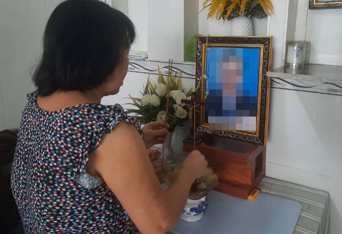 Người thân nhận tro cốt nam thanh niên quê Cà Mau tử vong ở Campuchia-1