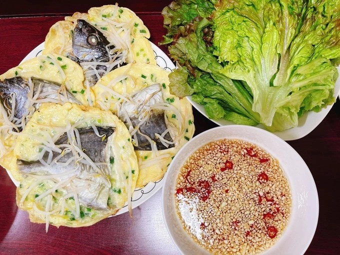 Độc đáo món bánh khoái cá kình của làng Chuồn, Huế-5