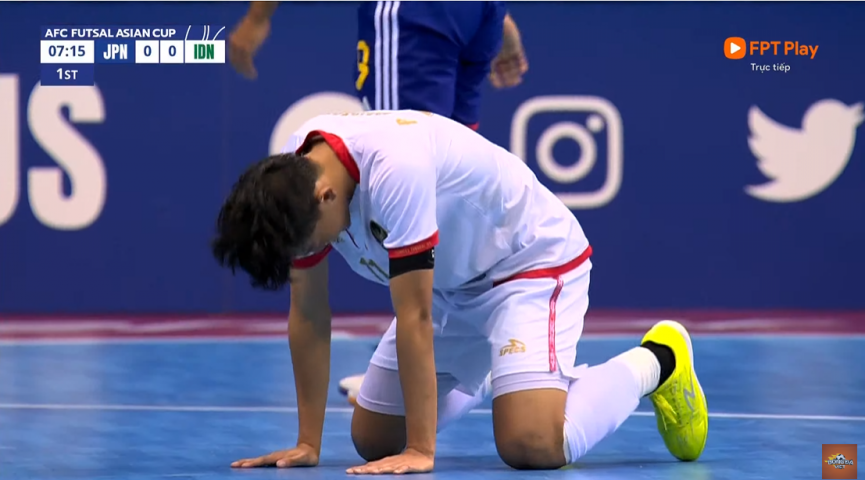 Indonesia không được công nhận bàn thắng, Nhật Bản vào bán kết futsal châu Á-9