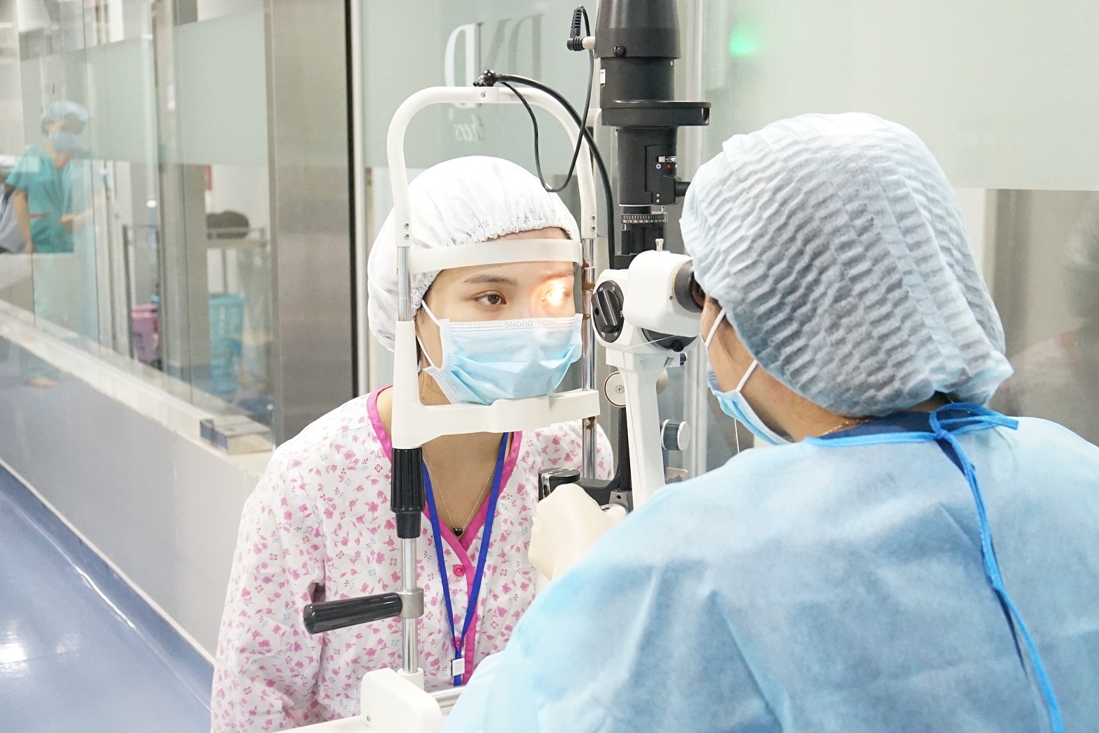 Phẫu thuật tật khúc xạ với phí ưu đãi tại Bệnh viện Mắt Quốc tế DND-1