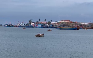Nghề lặn ven bờ ở đảo Lý Sơn: Đánh cược với mạng sống của mình | Dân Việt-3