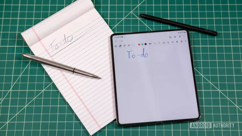 Cái giá phải trả cho Galaxy Z Fold 5 có bút S Pen là gì?-4