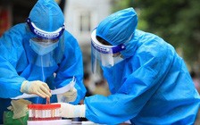 Thứ trưởng Bộ Y tế thị sát 'điểm nóng' sốt xuất huyết và  phòng chống dịch tại Khánh Hòa-1