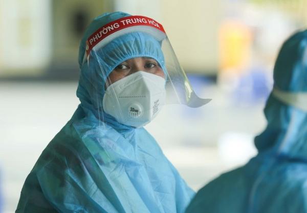 Ít nhất 857 nhân viên y tế, bác sĩ Hà Nội xin nghỉ việc và xin chuyển công tác-1